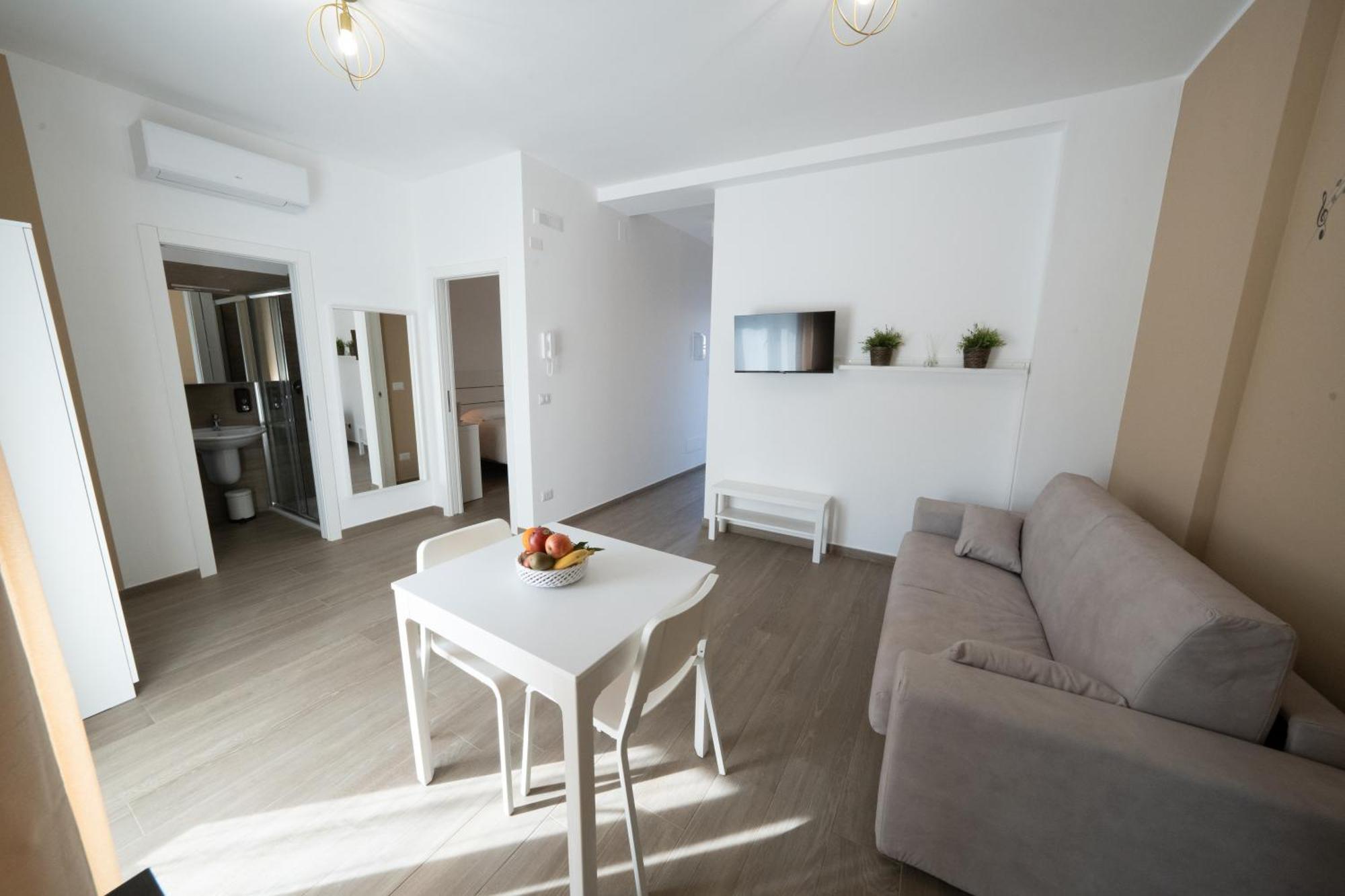 Palazzo Ennio Hotel Бари Екстериор снимка