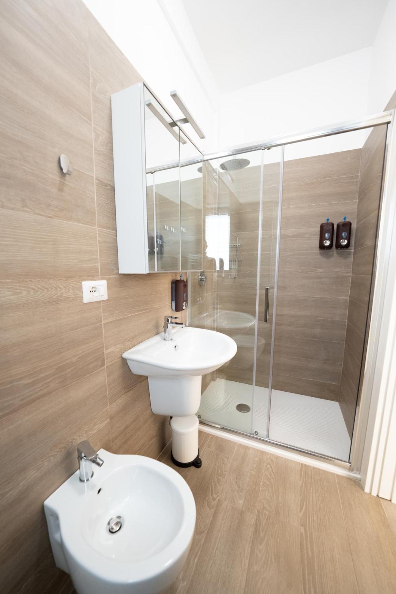 Palazzo Ennio Hotel Бари Екстериор снимка